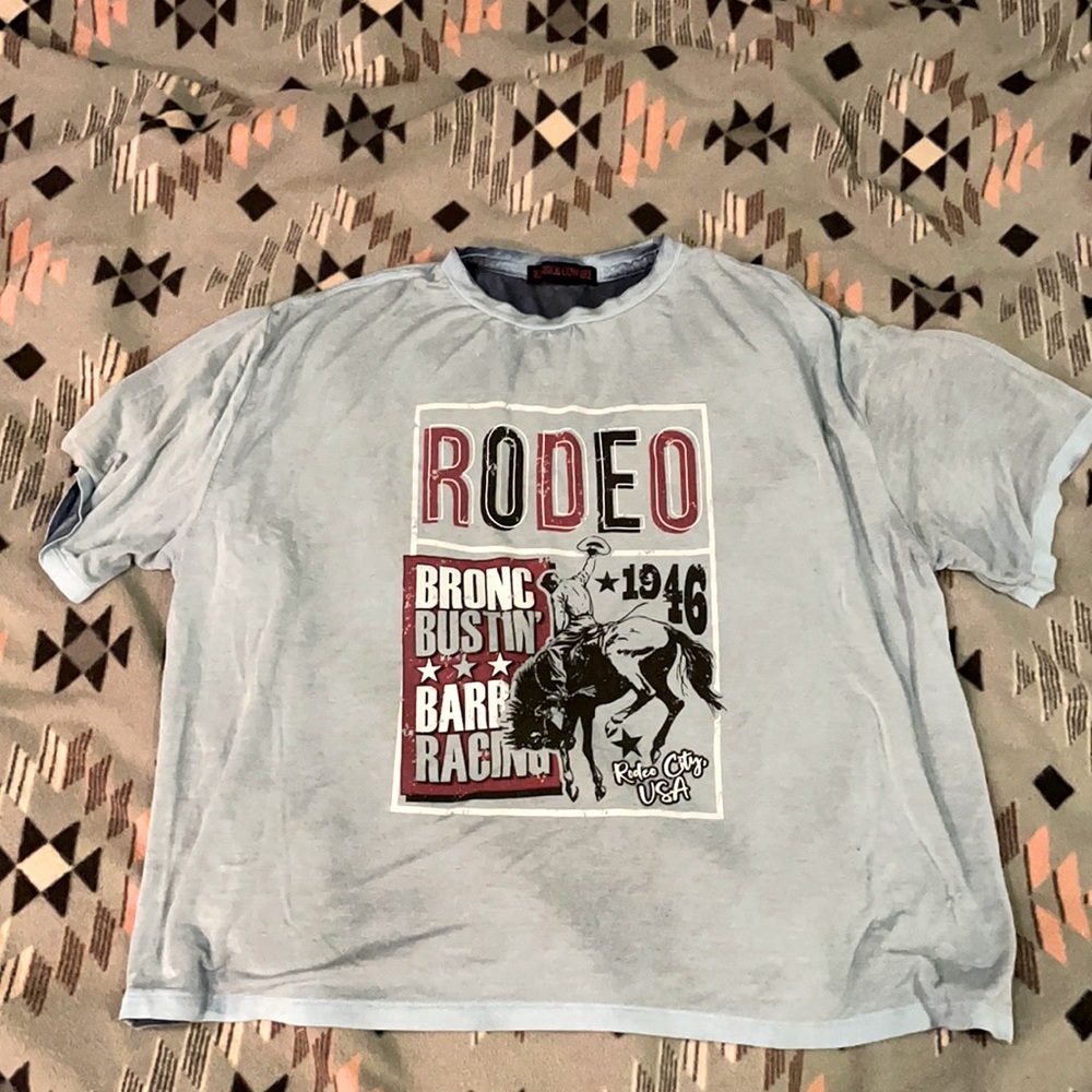 Rock & Roll Cowgirl Cropped Tee - Picture 1 of 3